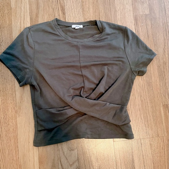 Crop Tee Bundle - Picture 2 of 4